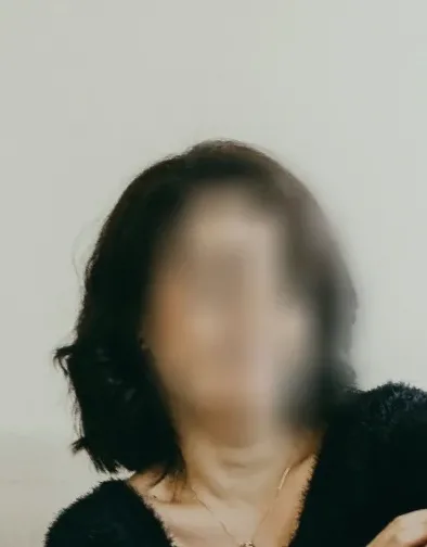 Ellen, 38