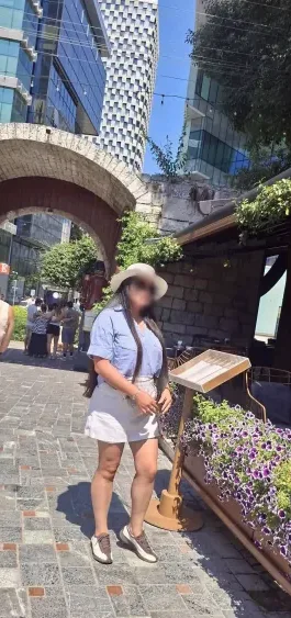 Fatima, 35