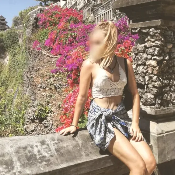 Helena, 20