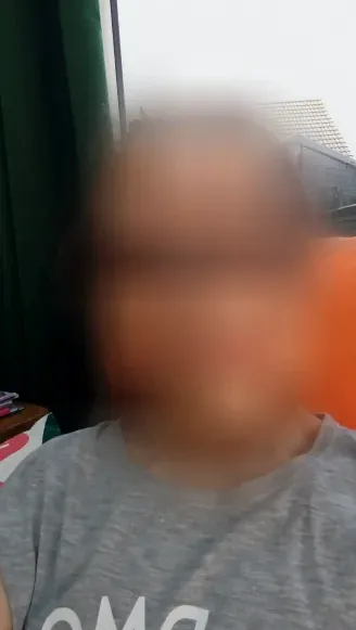 Karoline, 27