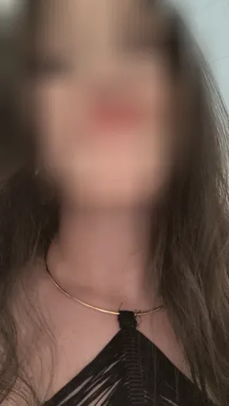 Katja, 27