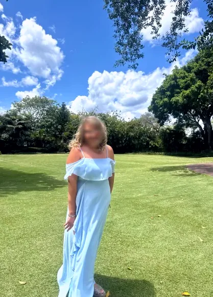 Laura, 29