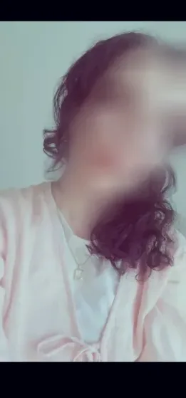 Lea, 27
