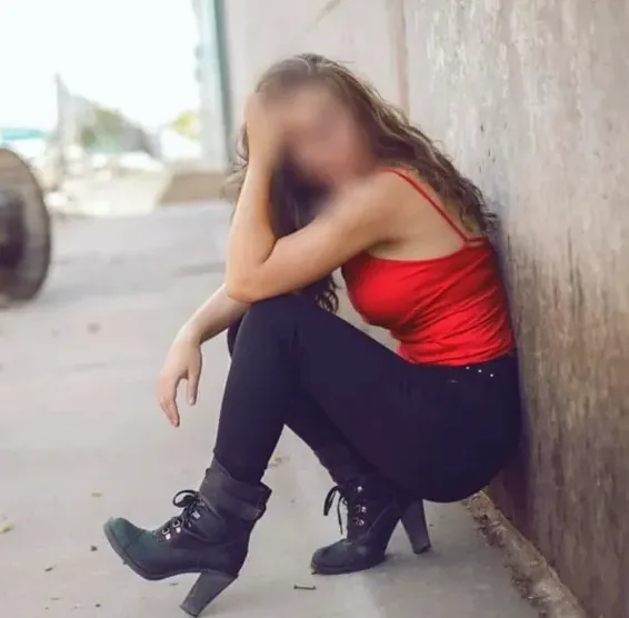 Lejla, 37