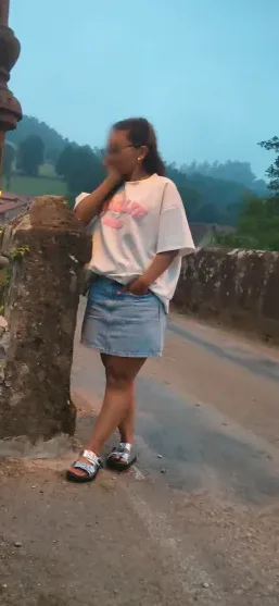 Lene, 32