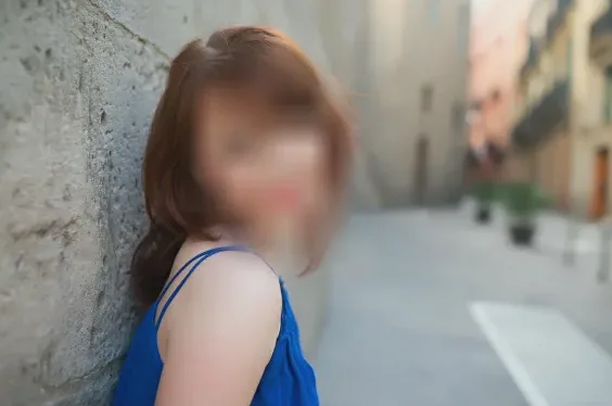 Louise, 40
