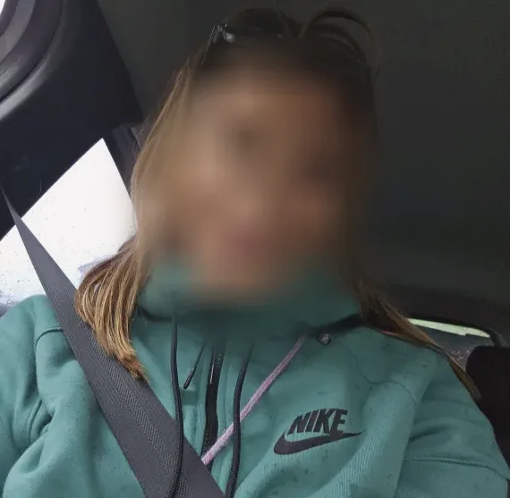 Marianne, 22