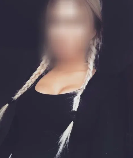 Sana, 26