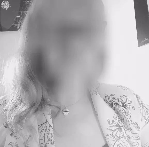 Sana, 34