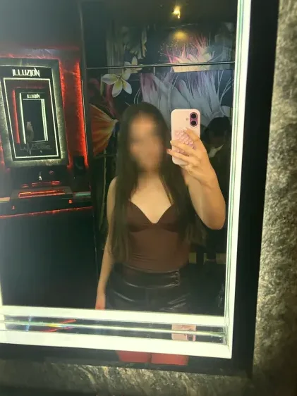 Sofia, 18